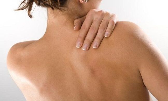 Idena ti osteochondrosis thoracic jẹ bọtini si ọpa ẹhin ilera